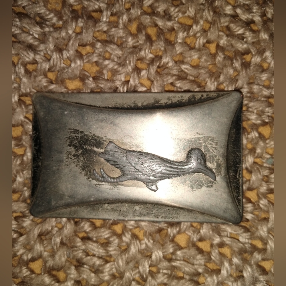 Roadrunner belt buckle